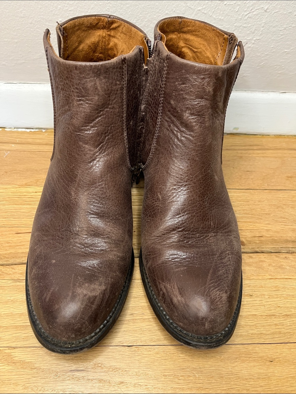 Frank Sarto Women’s Brown Leather Ankle Boots - Classic Chelsea Style